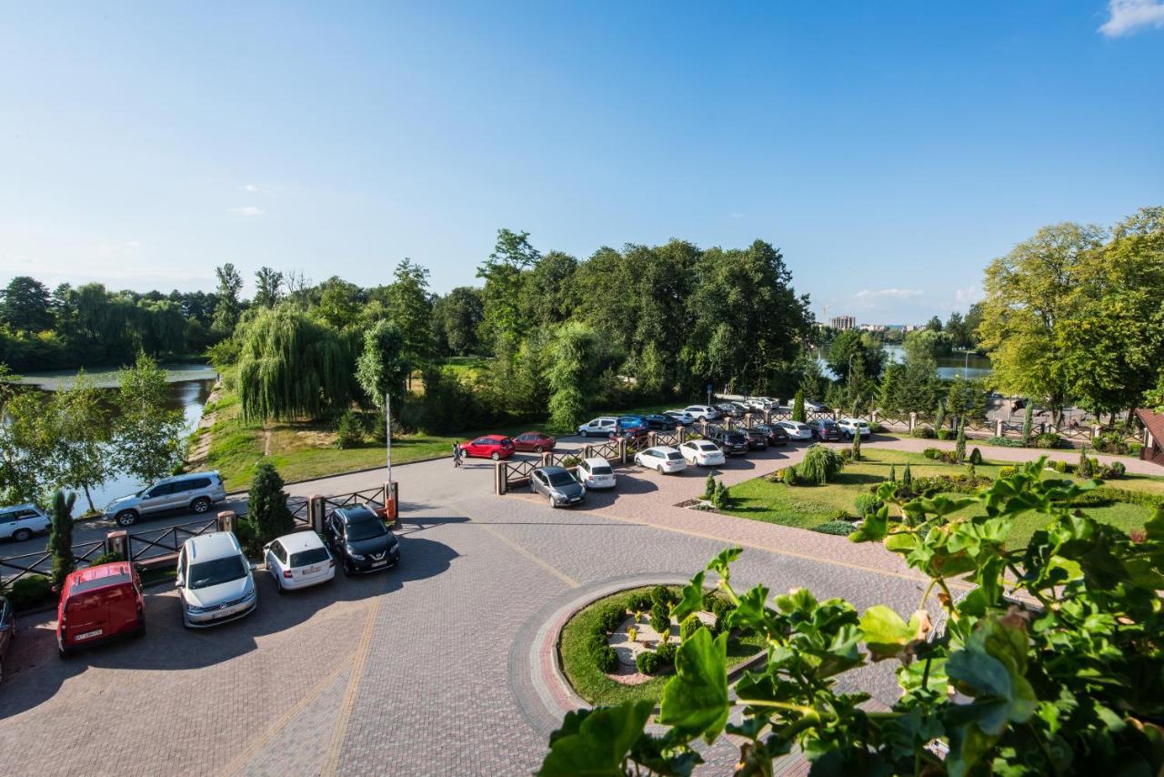 Optima Collection Park Hotel 이바노프란키우스크 외부 사진
